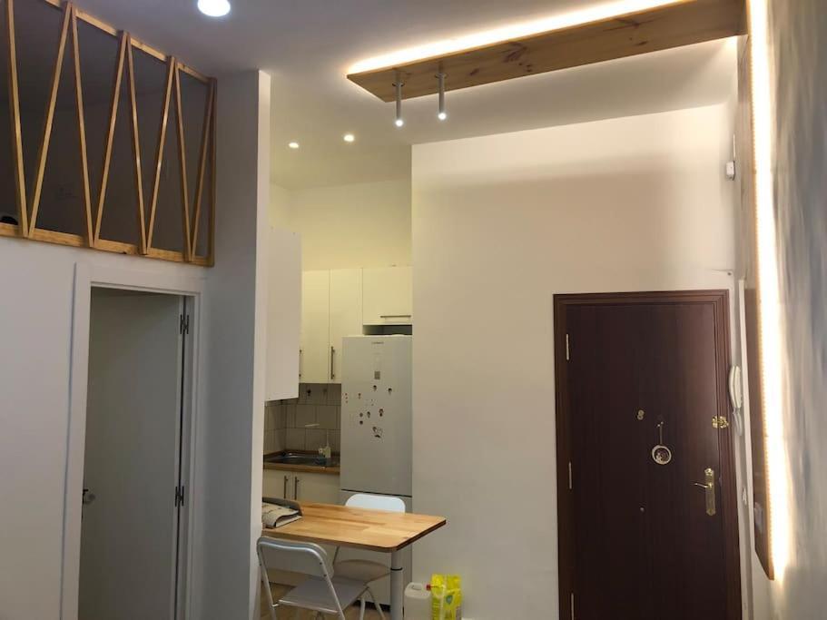 Avda Plaza De Toros, Apartamento Dos Dormitorios Junto A Metro Vistalegre Madrid Bagian luar foto