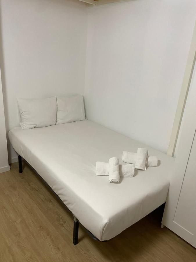 Avda Plaza De Toros, Apartamento Dos Dormitorios Junto A Metro Vistalegre Madrid Bagian luar foto